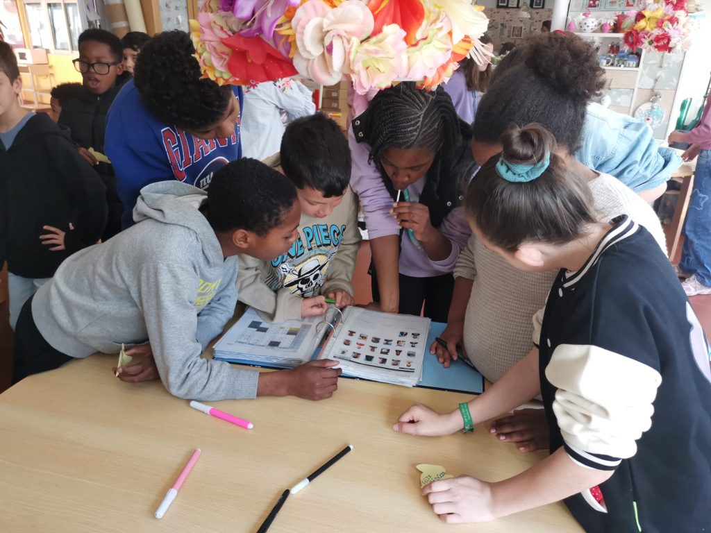 WhatsApp-Image-2026-03-30-at-13.35.4223-1024x768 Projeto Padrinhos e Afilhados - 5.º Anos