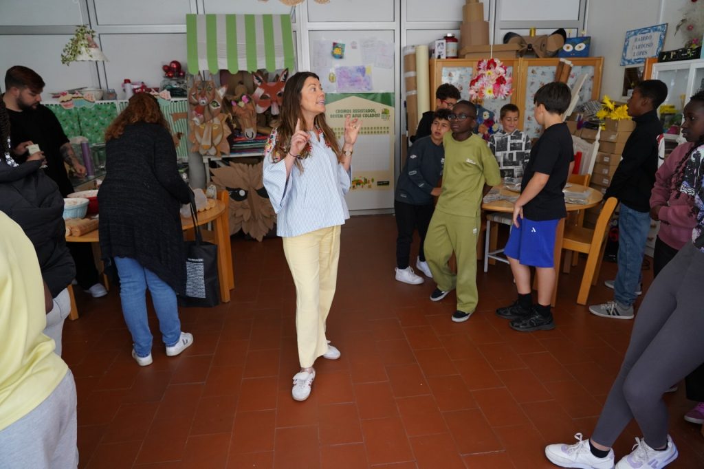 WhatsApp-Image-2026-03-30-at-17.53.24-11-1024x682 Projeto Padrinhos e Afilhados - 5.º Anos