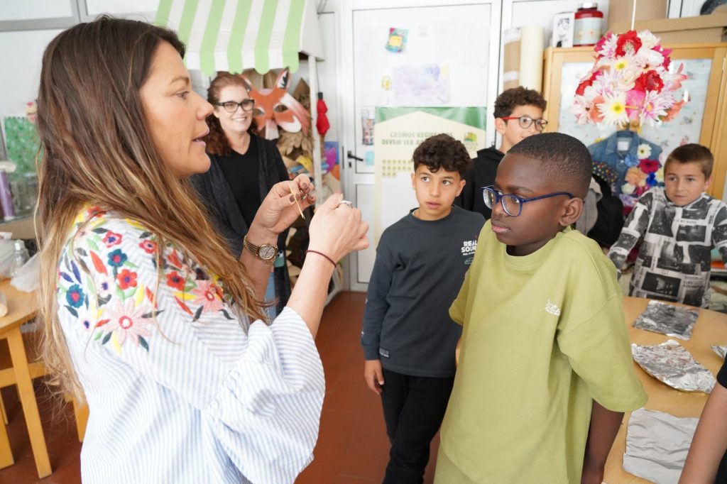 WhatsApp-Image-2026-03-30-at-17.53.24-15-1024x682 Projeto Padrinhos e Afilhados - 5.º Anos