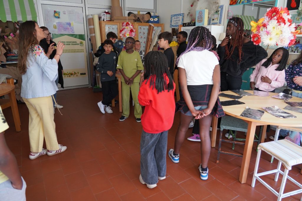 WhatsApp-Image-2026-03-30-at-17.53.24-16-1024x682 Projeto Padrinhos e Afilhados - 5.º Anos