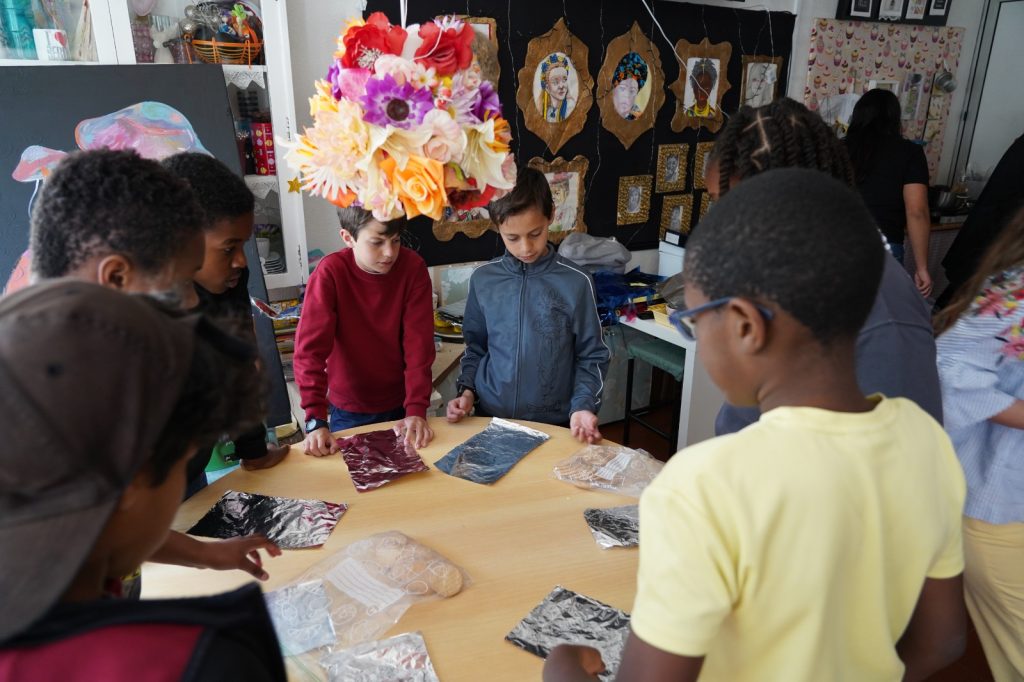 WhatsApp-Image-2026-03-30-at-17.53.24-18-1024x682 Projeto Padrinhos e Afilhados - 5.º Anos