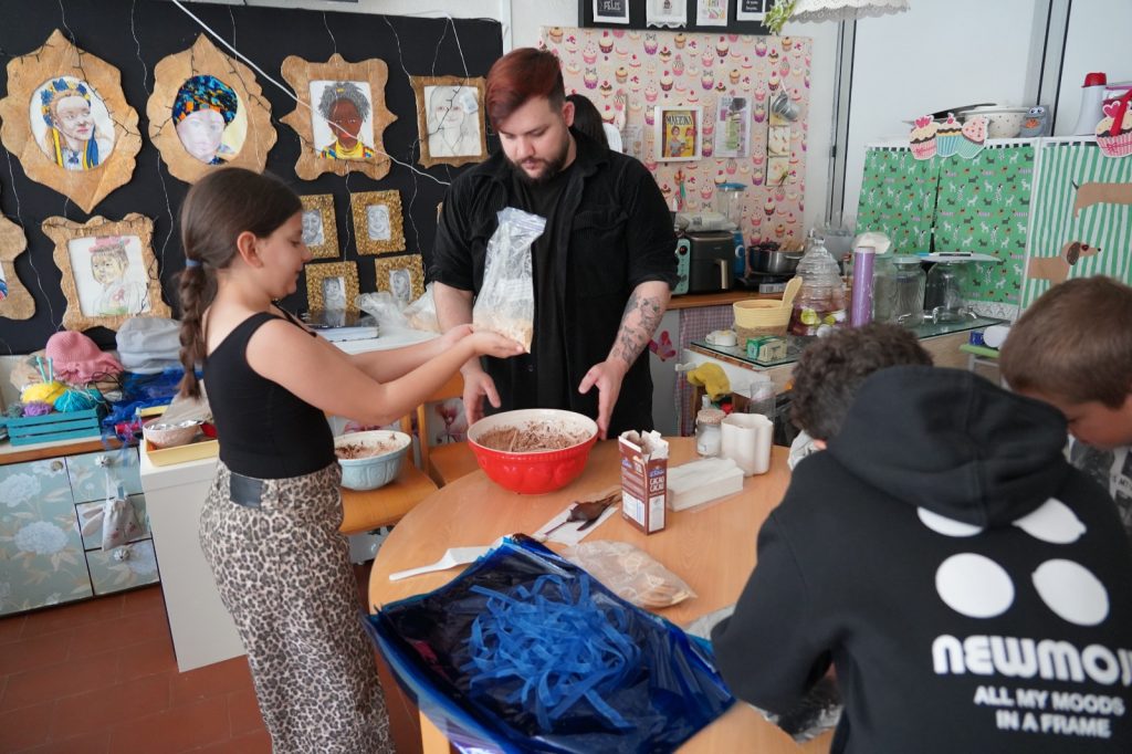 WhatsApp-Image-2026-03-30-at-17.53.24-24-1024x682 Projeto Padrinhos e Afilhados - 5.º Anos