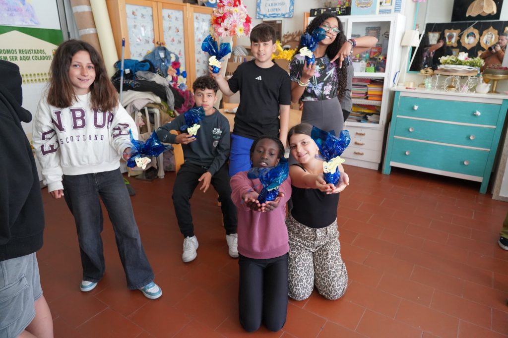 WhatsApp-Image-2026-03-30-at-17.53.24-77-1024x682 Projeto Padrinhos e Afilhados - 5.º Anos