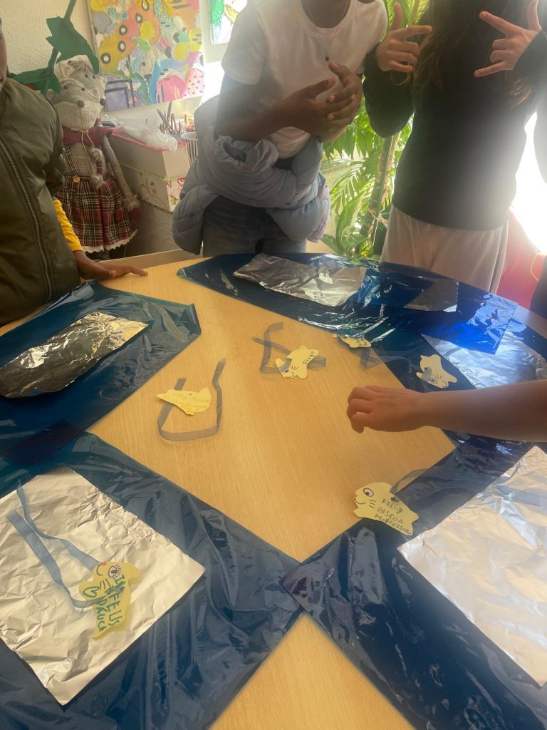 WhatsApp-Image-2026-03-30-at-19.37.35-24-768x1024 Projeto Padrinhos e Afilhados - 5.º Anos