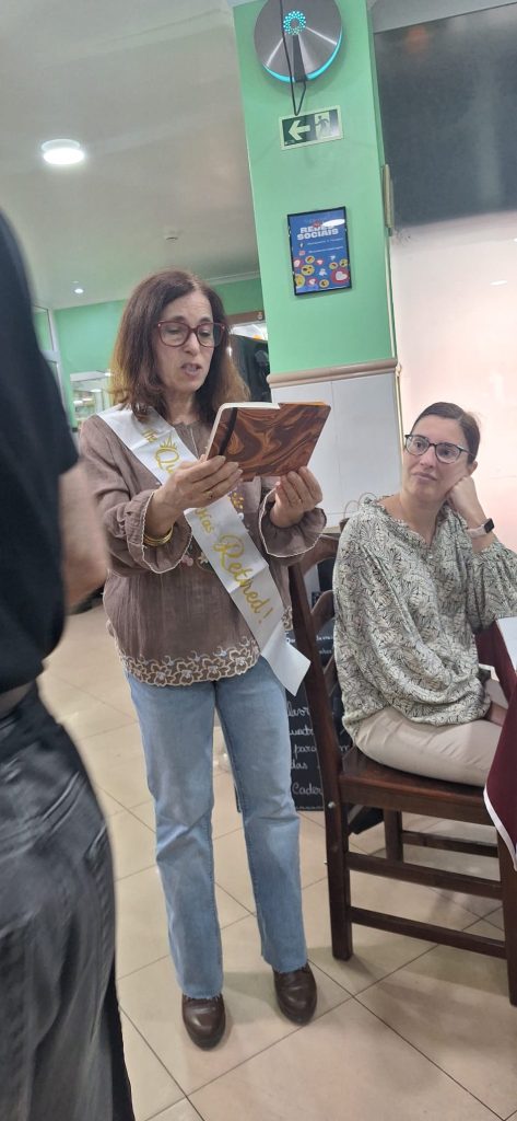 WhatsApp-Image-2026-04-01-at-18.24.20-473x1024 Vamos ter Saudades da Professora Ermelinda