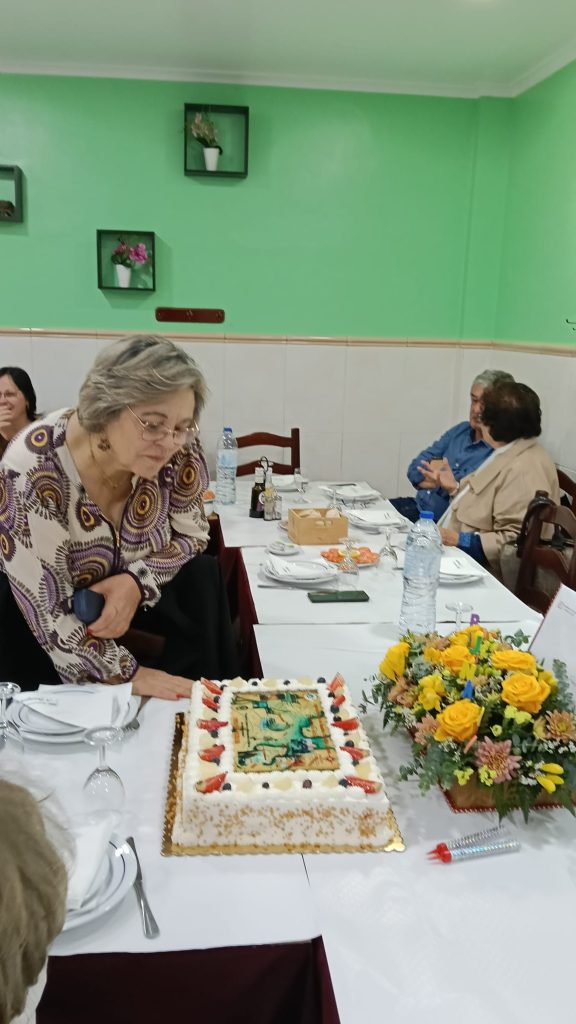 WhatsApp-Image-2026-04-01-at-21.49.43-576x1024 Vamos ter Saudades da Professora Ermelinda