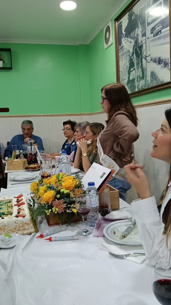 WhatsApp-Image-2026-04-01-at-21.49.45-576x1024 Vamos ter Saudades da Professora Ermelinda