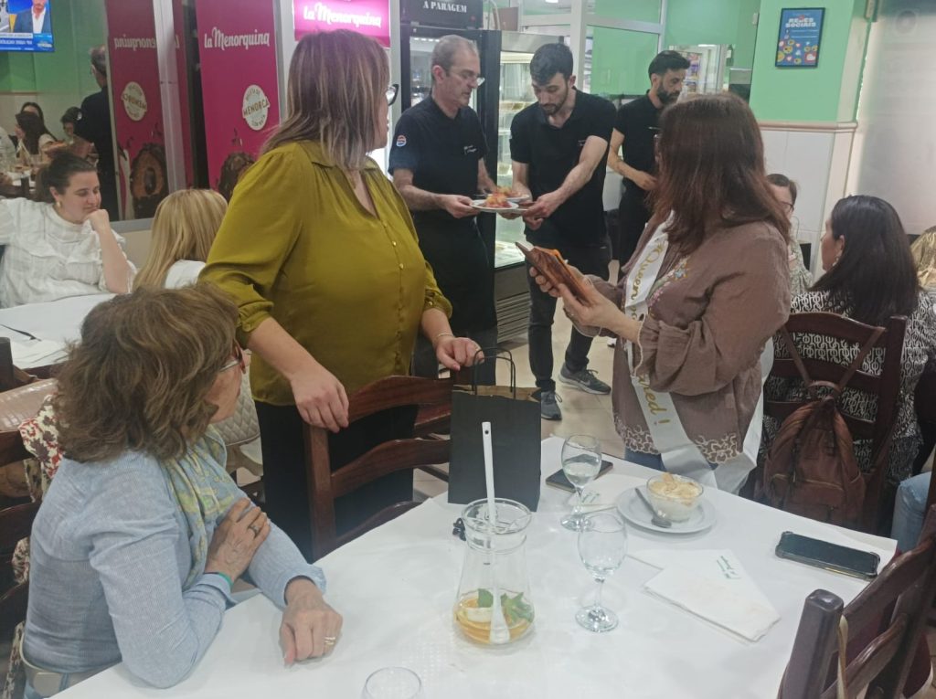 WhatsApp-Image-2026-04-01-at-22.18.532-1024x765 Vamos ter Saudades da Professora Ermelinda