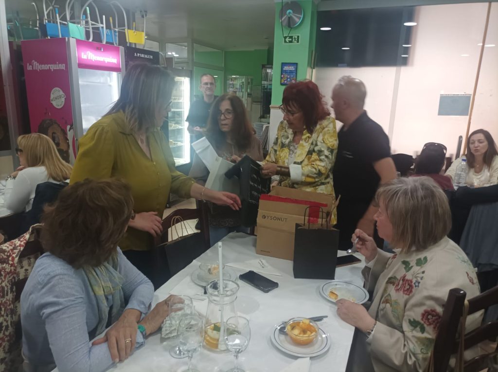 WhatsApp-Image-2026-04-01-at-22.19.01-1024x765 Vamos ter Saudades da Professora Ermelinda