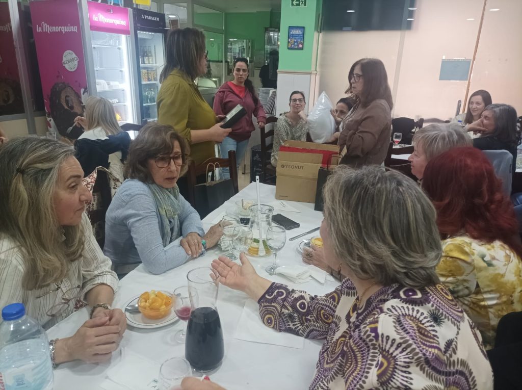 WhatsApp-Image-2026-04-01-at-22.19.02-1024x765 Vamos ter Saudades da Professora Ermelinda