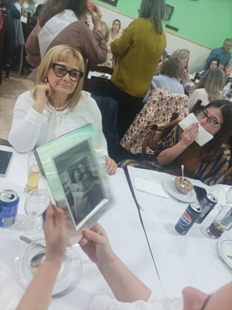 WhatsApp-Image-2026-04-01-at-22.19.03-765x1024 Vamos ter Saudades da Professora Ermelinda