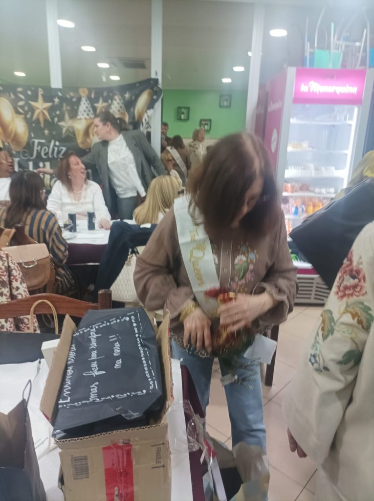 WhatsApp-Image-2026-04-01-at-22.19.10-765x1024 Vamos ter Saudades da Professora Ermelinda