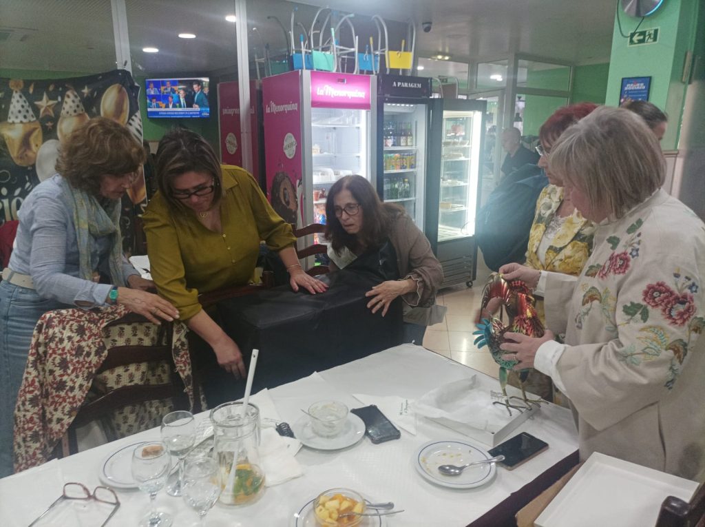 WhatsApp-Image-2026-04-01-at-22.19.14-1024x765 Vamos ter Saudades da Professora Ermelinda