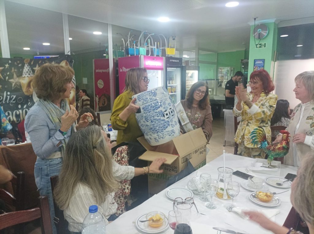 WhatsApp-Image-2026-04-01-at-22.19.15-1024x765 Vamos ter Saudades da Professora Ermelinda