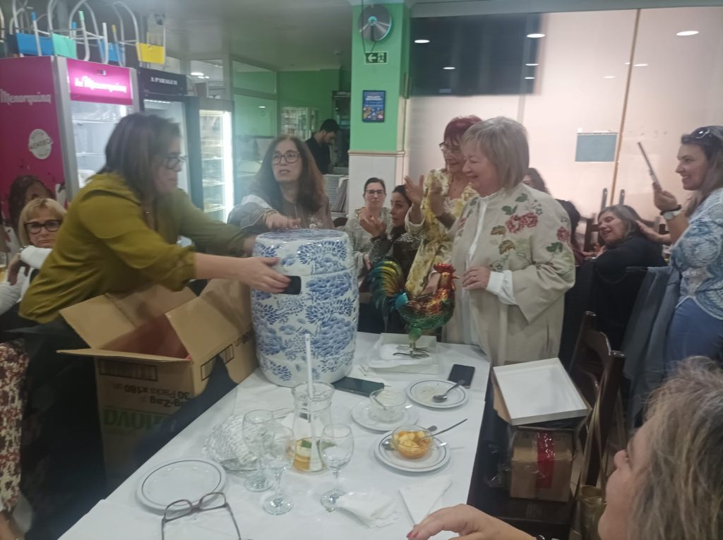 WhatsApp-Image-2026-04-01-at-22.19.18-1024x765 Vamos ter Saudades da Professora Ermelinda