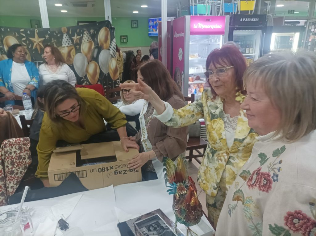 WhatsApp-Image-2026-04-01-at-22.19.19-1024x765 Vamos ter Saudades da Professora Ermelinda