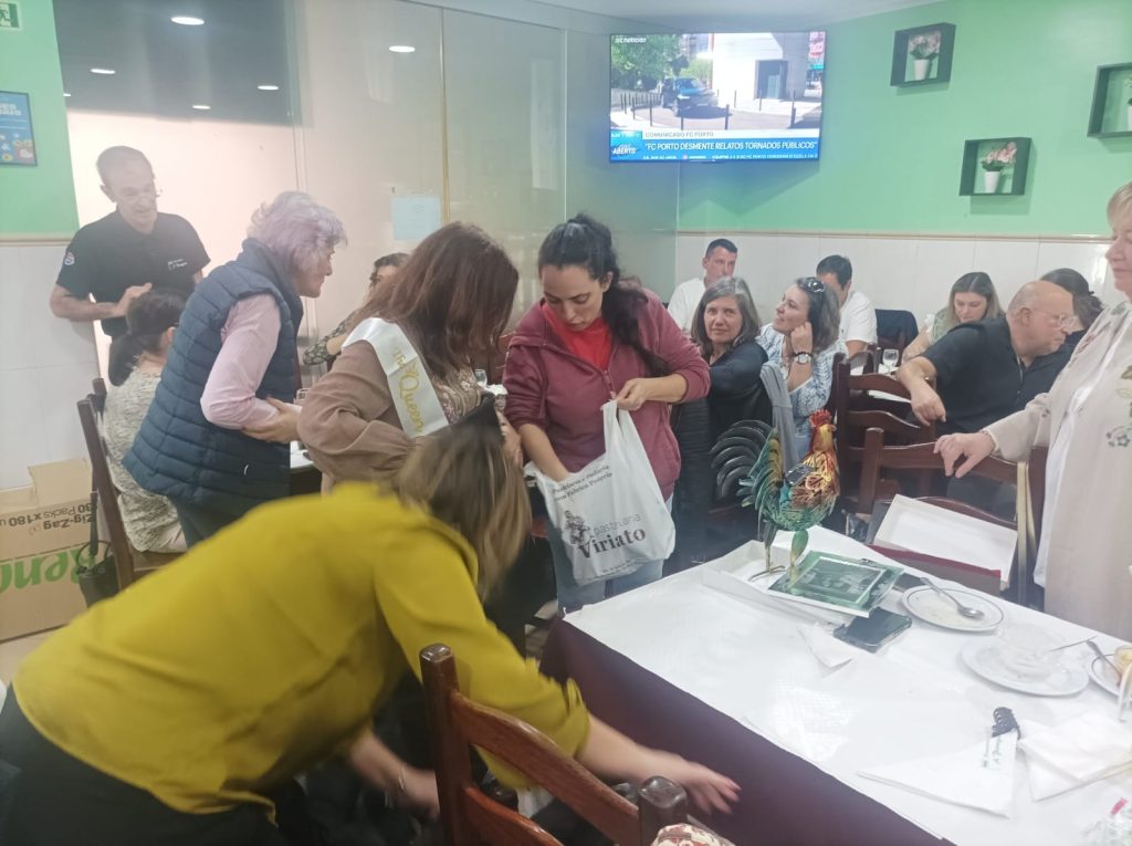 WhatsApp-Image-2026-04-01-at-22.19.211-1-1024x765 Vamos ter Saudades da Professora Ermelinda