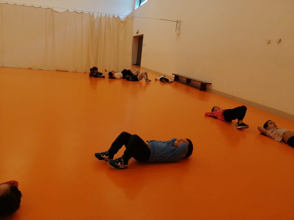 WhatsApp-Image-2026-04-19-at-17.58.37-1-1024x768 A aprender somos felizes (sala verde JI da Mina)