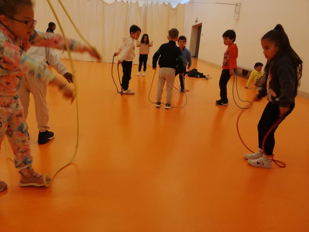 WhatsApp-Image-2026-04-19-at-17.58.38-1024x768 A aprender somos felizes (sala verde JI da Mina)