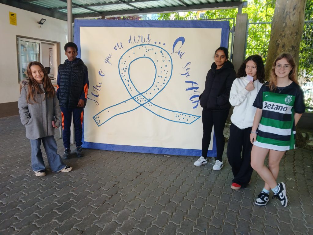 WhatsApp-Image-2026-04-22-at-09.39.16-4-1024x768 “Abril – Mês Internacional da Prevenção dos Maus-Tratos na Infância” - “Serei o que me deres… Que seja amor”