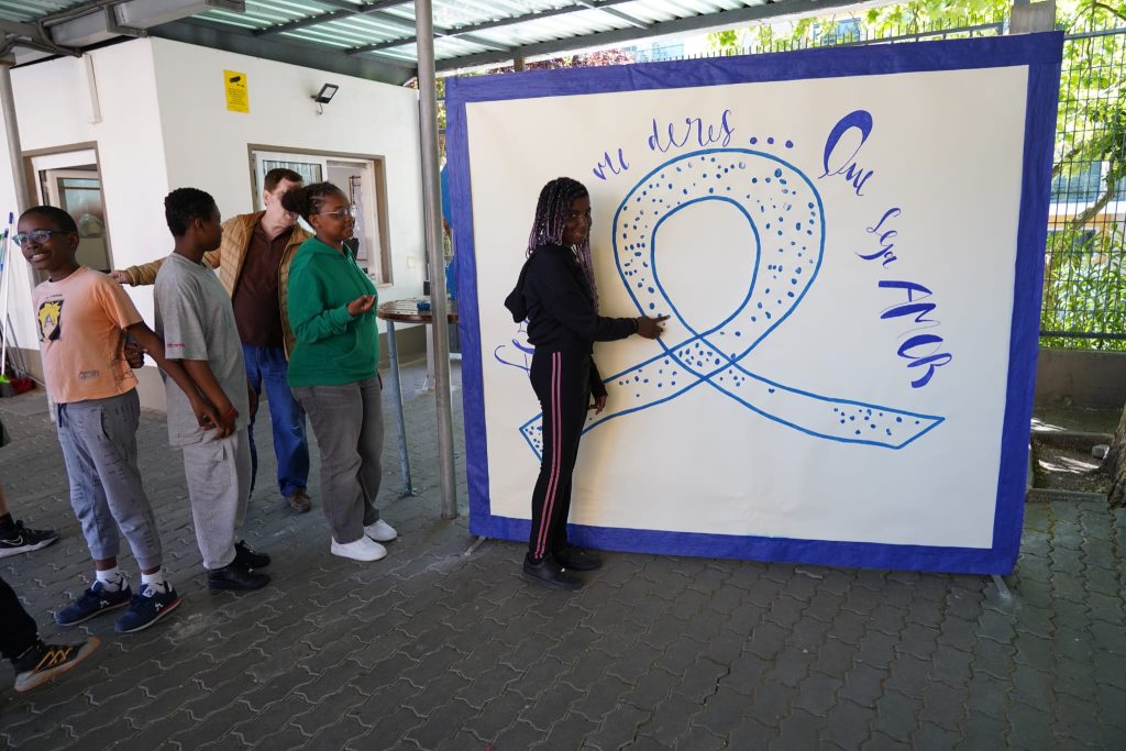 WhatsApp-Image-2026-04-22-at-15.56.56-1-1024x683 “Abril – Mês Internacional da Prevenção dos Maus-Tratos na Infância” - “Serei o que me deres… Que seja amor”