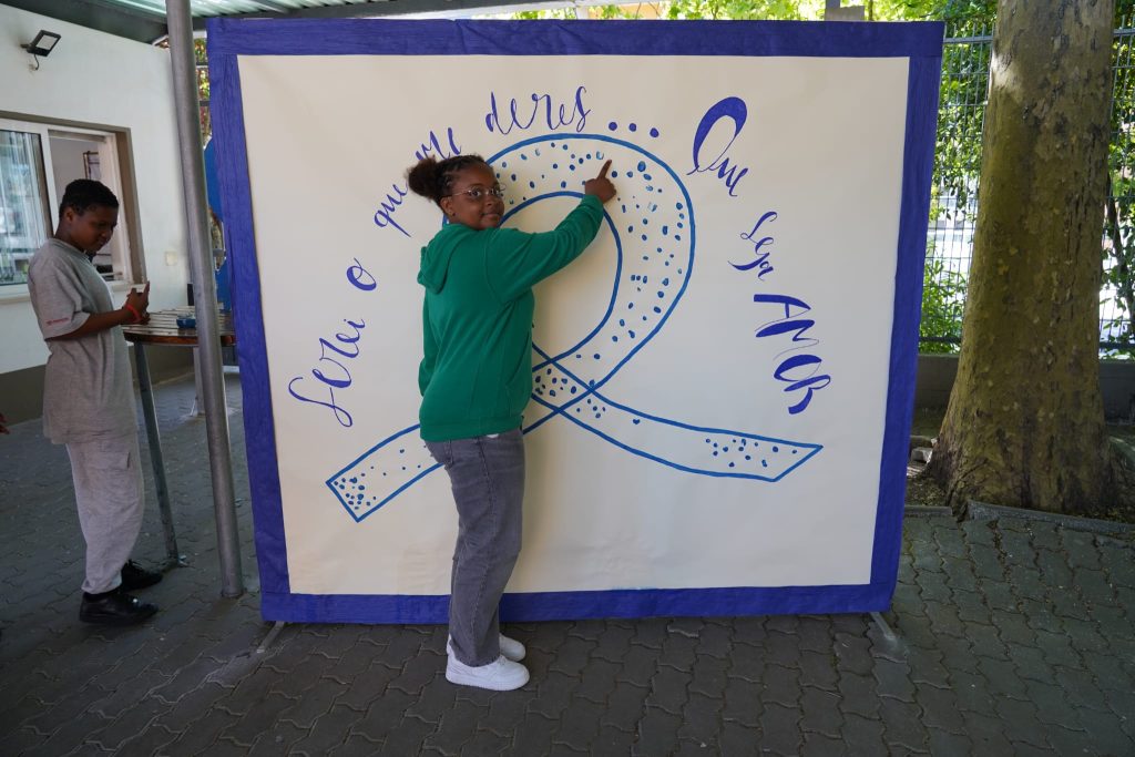 WhatsApp-Image-2026-04-22-at-15.56.57-1024x683 “Abril – Mês Internacional da Prevenção dos Maus-Tratos na Infância” - “Serei o que me deres… Que seja amor”