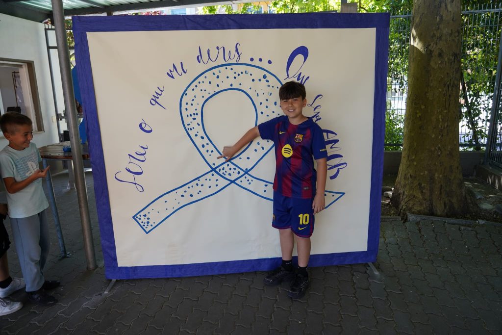 WhatsApp-Image-2026-04-22-at-15.57.19-3-1024x683 “Abril – Mês Internacional da Prevenção dos Maus-Tratos na Infância” - “Serei o que me deres… Que seja amor”