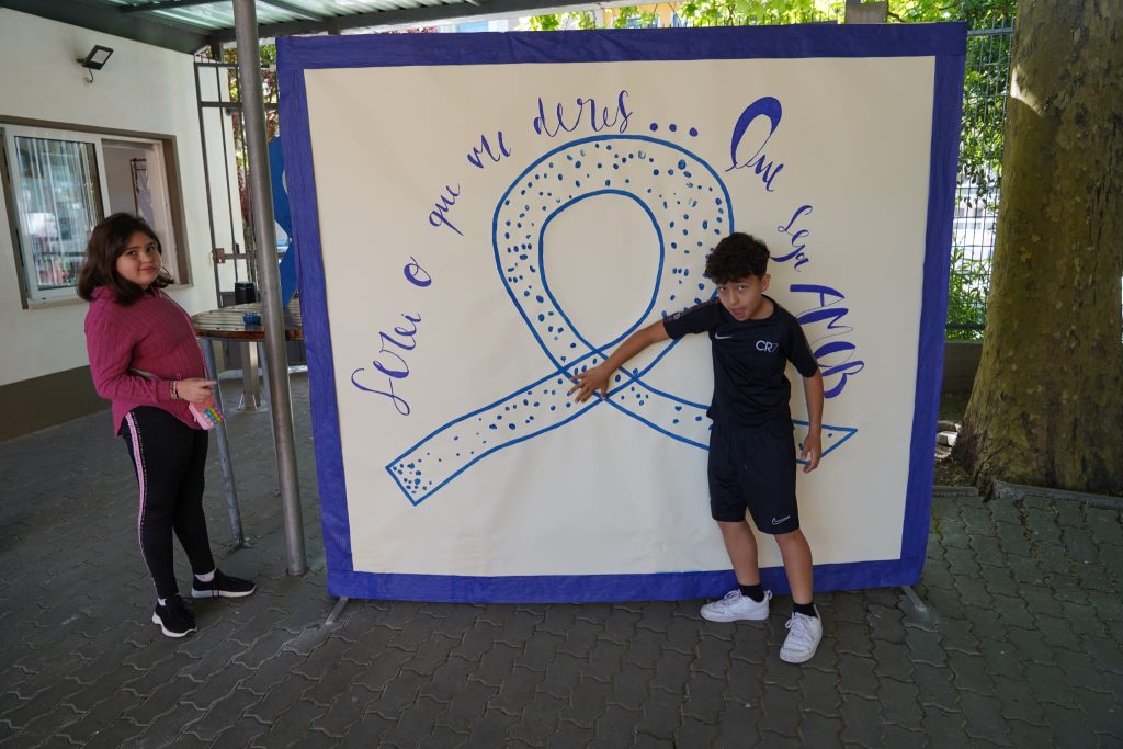 WhatsApp-Image-2026-04-22-at-15.57.20-2-1024x683 “Abril – Mês Internacional da Prevenção dos Maus-Tratos na Infância” - “Serei o que me deres… Que seja amor”