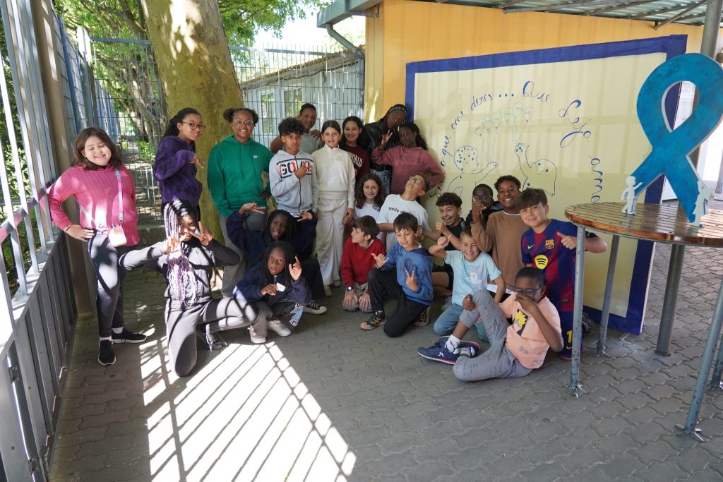 WhatsApp-Image-2026-04-22-at-15.57.21-1024x683 “Abril – Mês Internacional da Prevenção dos Maus-Tratos na Infância” - “Serei o que me deres… Que seja amor”