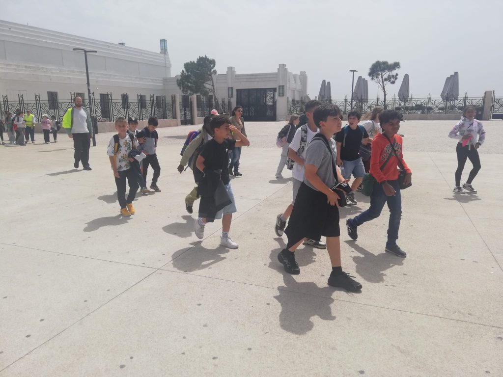 WhatsApp-Image-2026-04-22-at-16.02.20-1024x768 Visita de estudo -5.º ano