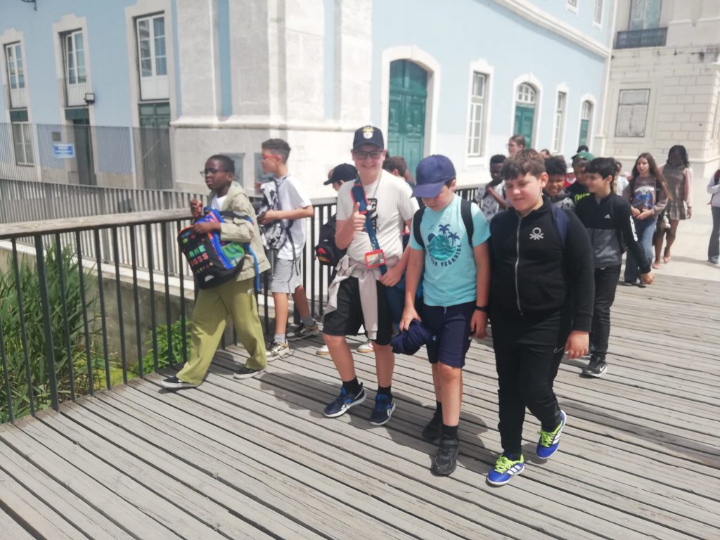 WhatsApp-Image-2026-04-22-at-16.02.23-1-1024x768 Visita de estudo -5.º ano