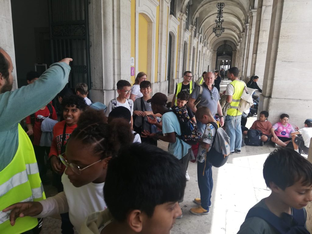 WhatsApp-Image-2026-04-22-at-16.02.51-1024x768 Visita de estudo -5.º ano