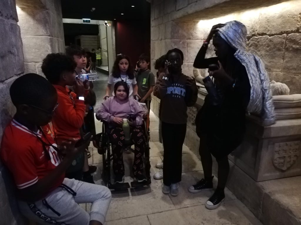 WhatsApp-Image-2026-04-22-at-16.03.22-1-1024x768 Visita de estudo -5.º ano