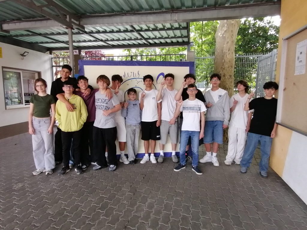 WhatsApp-Image-2026-04-24-at-11.32.39-2-1-1024x768 “Abril – Mês Internacional da Prevenção dos Maus-Tratos na Infância” - “Serei o que me deres… Que seja amor”