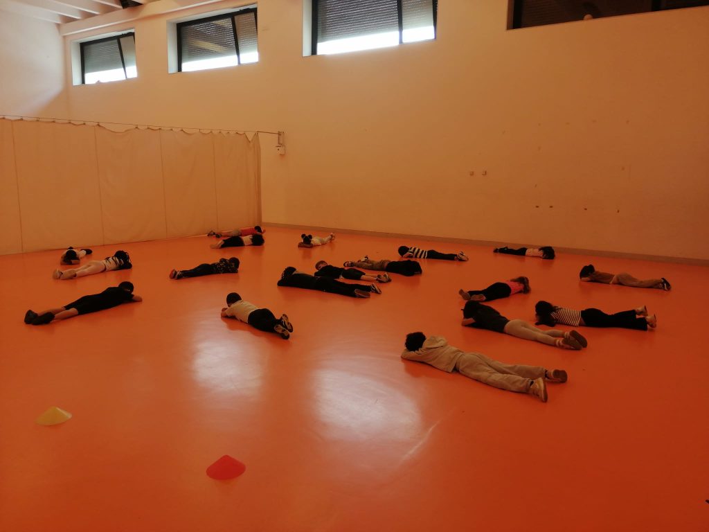 WhatsApp-Image-2026-04-26-at-15.14.01-2-1024x768 A aprender somos felizes (sala verde JI da Mina)