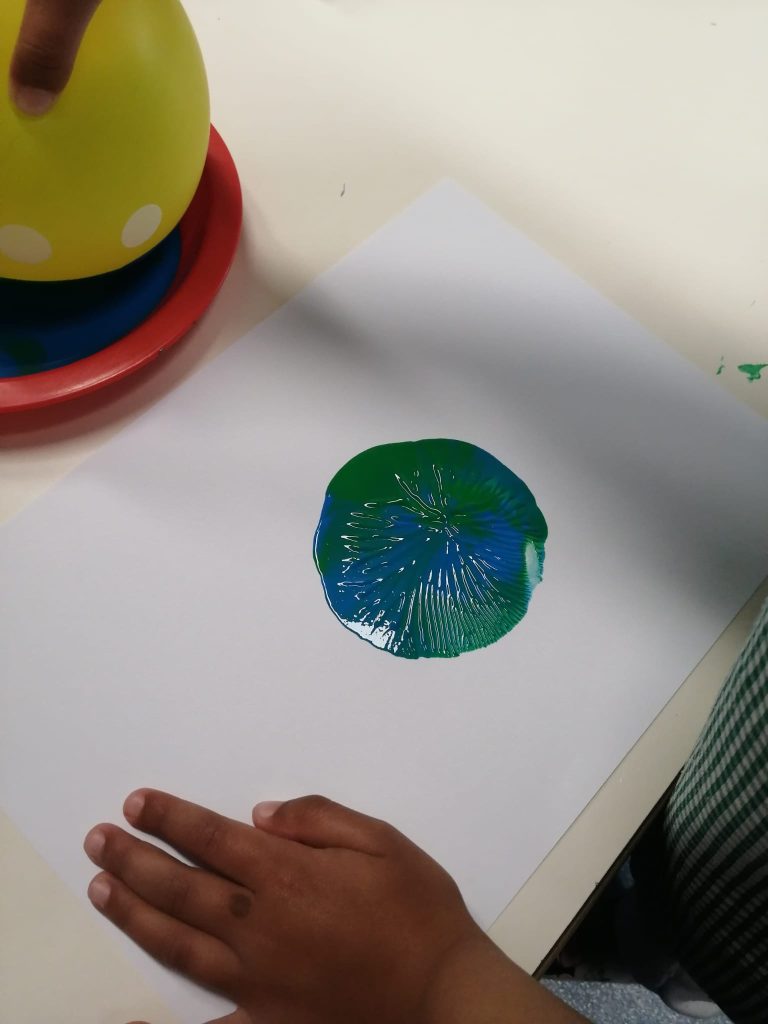 WhatsApp-Image-2026-04-26-at-15.24.31-1-768x1024 A aprender somos felizes (sala verde JI da Mina)