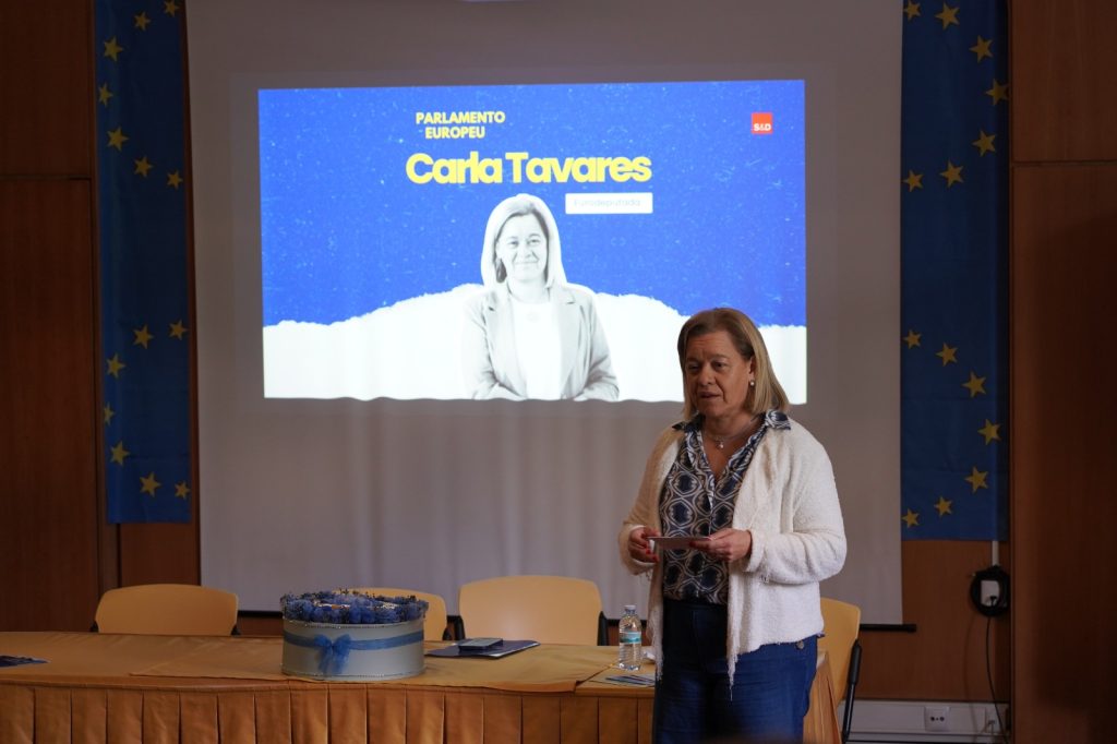 WhatsApp-Image-2026-05-08-at-15.11.57-3-1024x682 Intervenção da Eurodeputada Carla Tavares no AECL - Semana da Europa