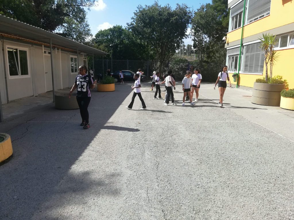 WhatsApp-Image-2026-10-06-at-14.44.18-1-1024x768 Atividade Escola Limpa: alunos promovem sustentabilidade e cidadania ativa